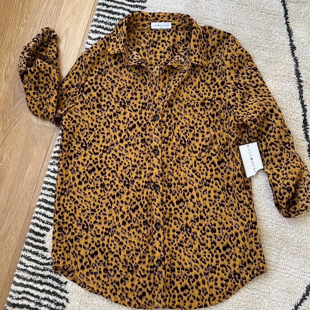 Jax & Henley NEW Animal Print Blouse Tunic Small